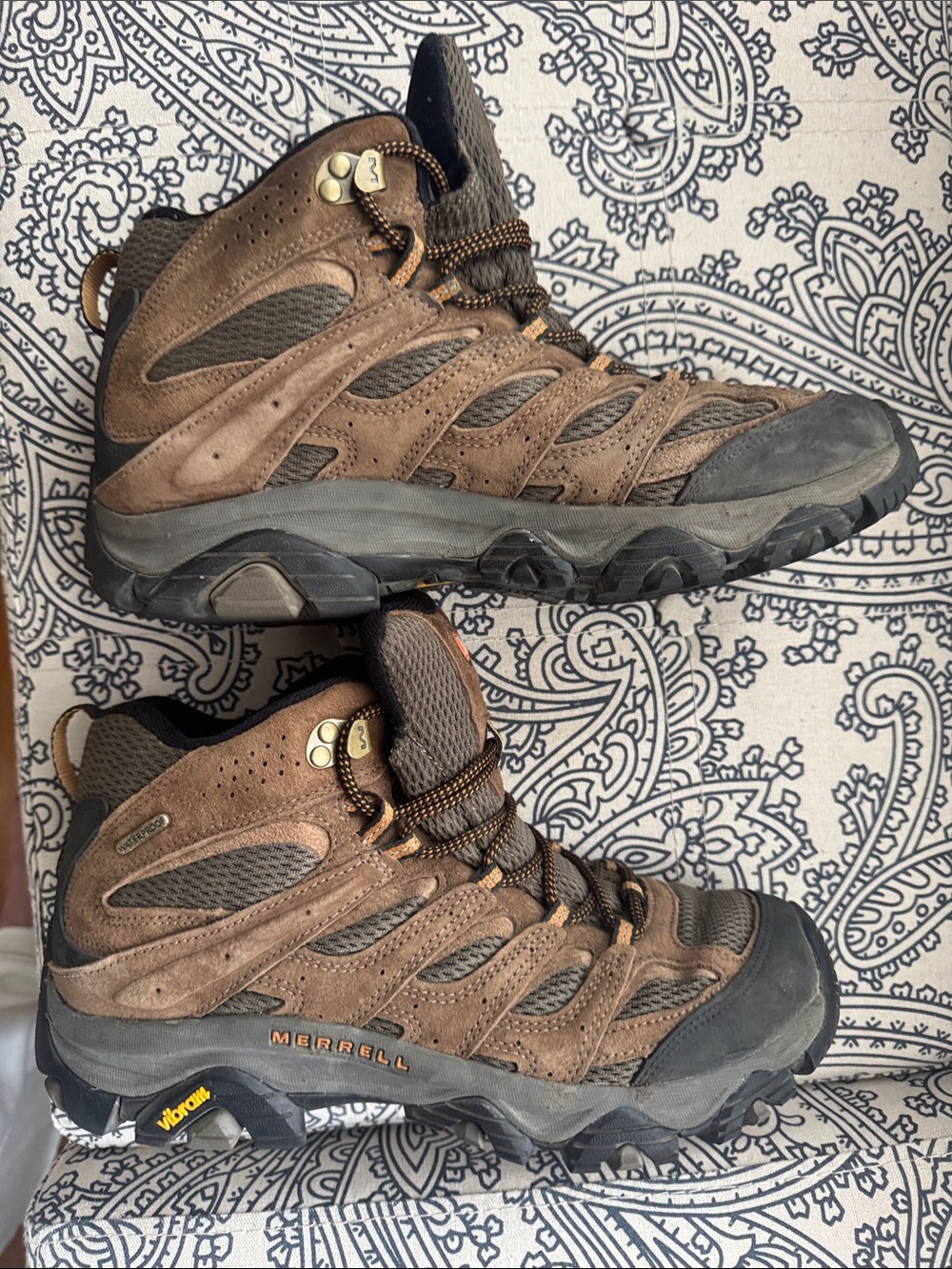 Merrell Moab 3 Mid WP Brown and Black Men's Mid-Cut Hiking Boots